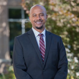 Lorenza Boone Profile Pic 4